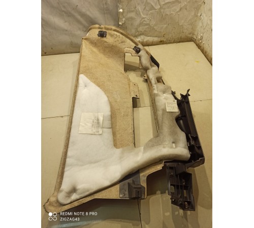 Обшивка багажника(правая)