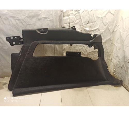 Обшивка багажника(правая)