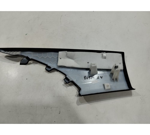 Обшивка стойки правая