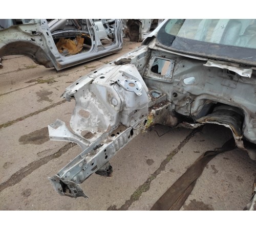 Лонжерон (передний, правый)