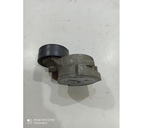 Ролик натяжителя