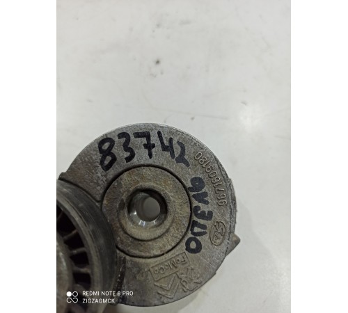 Ролик натяжителя