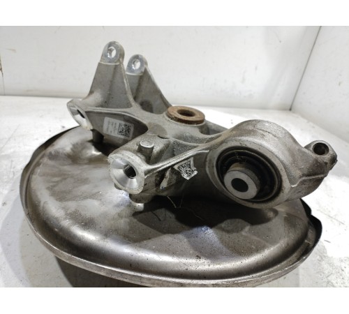 Кулак поворотный(задний левый)