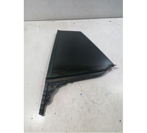 Стекло глухое заднее левое