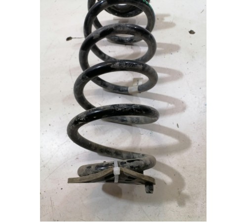 Пружина подвески задняя