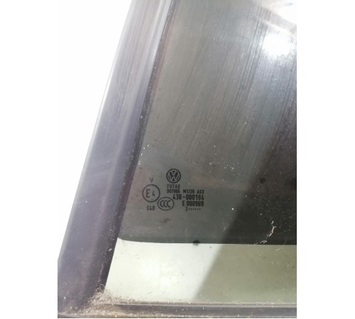 Стекло глухое заднее левое