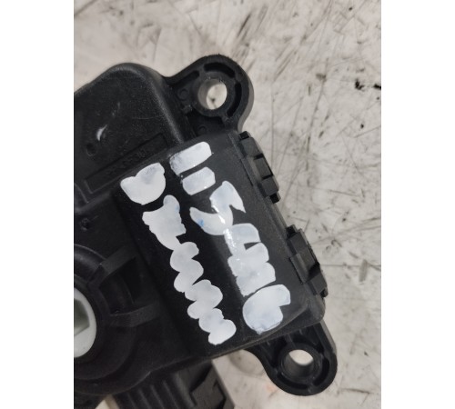 Моторчик привода заслонок отопителя