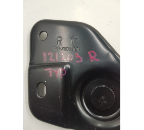 Кронштейн крепление заднего сиденья правый