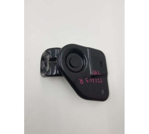 Кронштейн крепление заднего сиденья правый