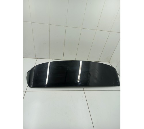 Спойлер крышки двери багажника