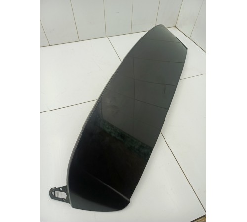 Спойлер крышки двери багажника