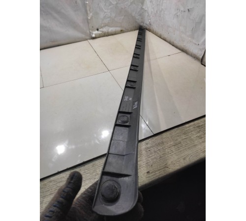 Накладка порога (левая) наружняя