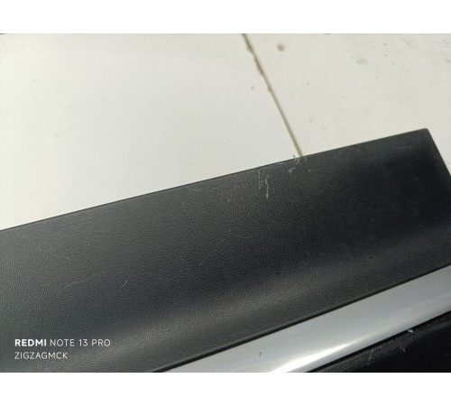 Молдинг двери передний левый нижний, накладка