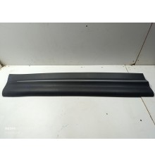 Молдинг двери передний левый нижний, накладка