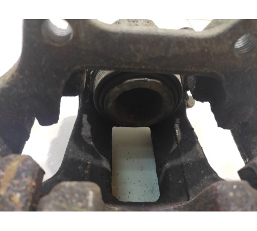 Суппорт (задний, правый)