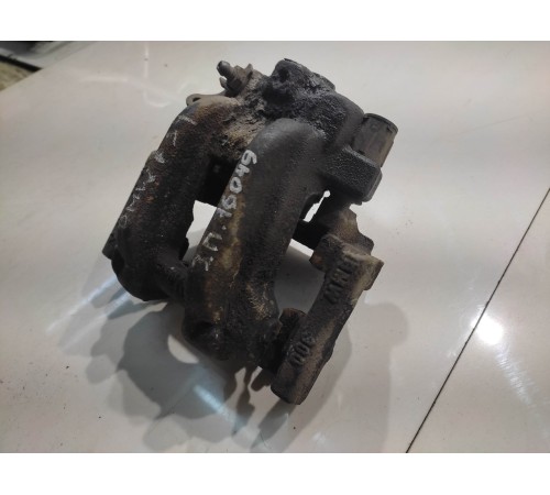 Суппорт (задний, правый)