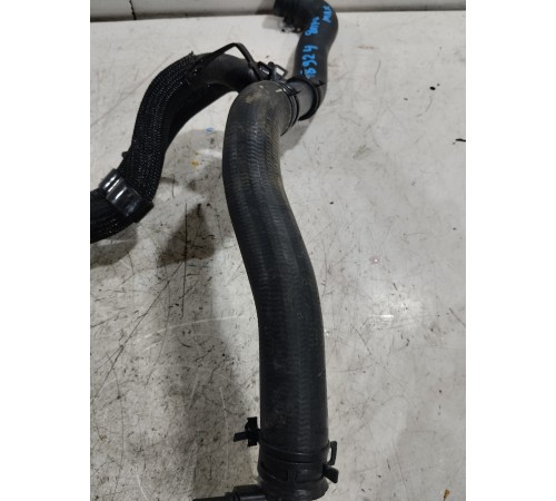 Патрубок радиатора с датчиком температуры