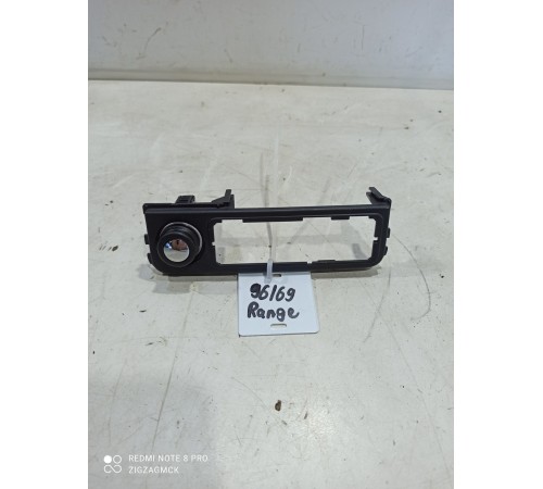 Накладка центральной консоли с прикуривателем