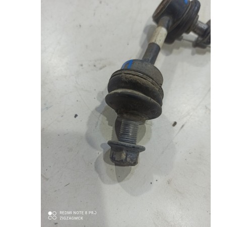 Стойка стабилизатора задняя