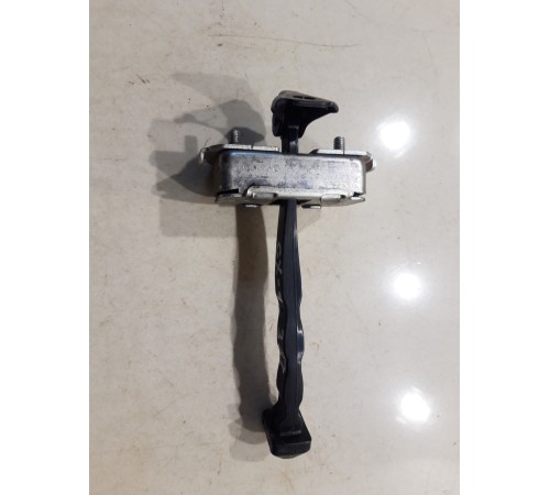 Ограничитель двери (задний, правый)