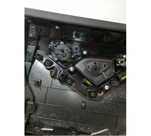 Обшивка двери задняя левая