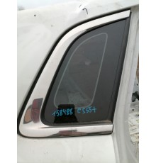 Глухое стекло кузова правое, форточка
