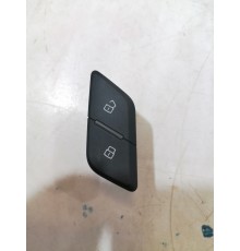 Кнопка блокировки двери передняя правая