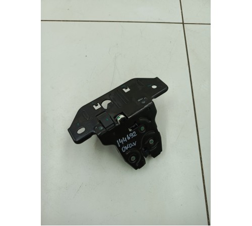 Замок багажника