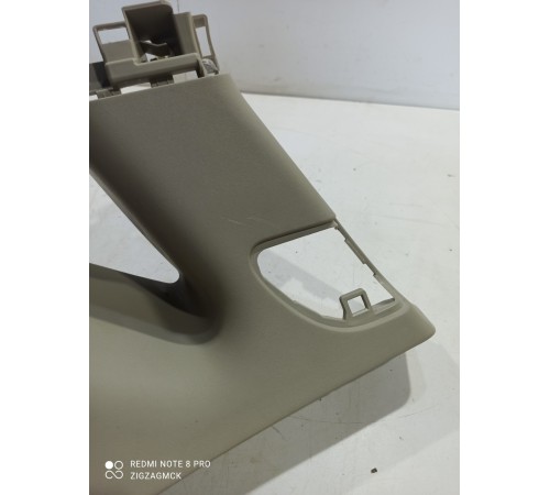 Обшивка стойки(задняя правая)