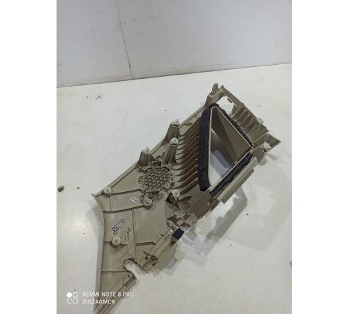 Обшивка стойки(задняя правая)