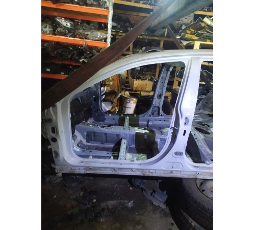 Порог со стойкой левый