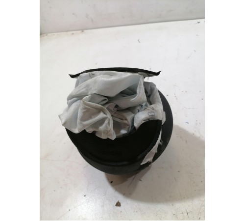 Подушка безопасности водителя, в руль