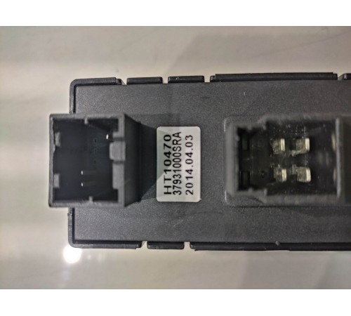 Блок кнопок центральной консоли