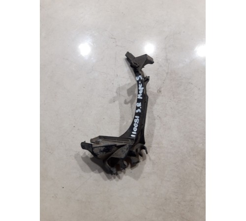 Кронштейн(крепление) электропроводки задний правый