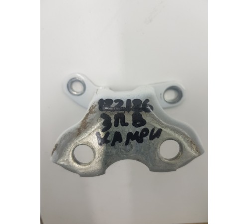 Петля двери задняя правая верхняя