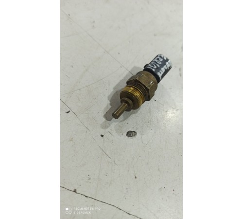 Датчик температуры охлаждающей жидкости