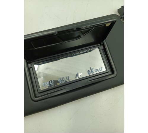 Козырек солнце защитный левый