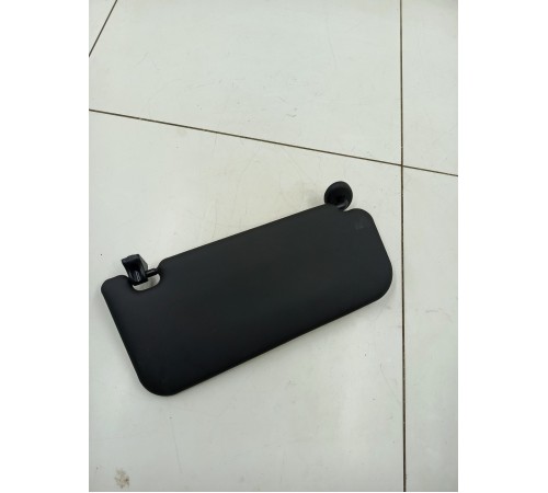 Козырек солнце защитный левый