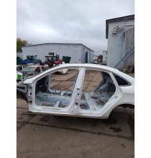 Порог со стойкой левый