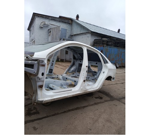 Порог со стойкой левый