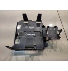 кронштейн магнитолы