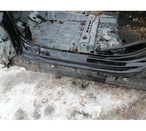 Порог со стойкой левый