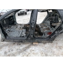 Порог со стойкой левый