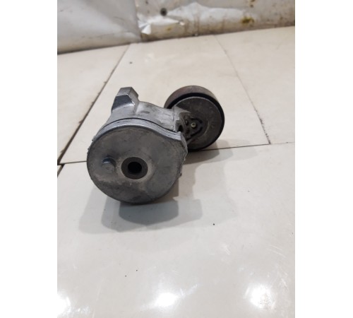 Ролик-натяжитель