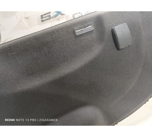 Панель полка салона задняя