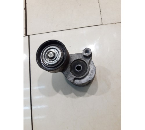 Ролик-натяжитель