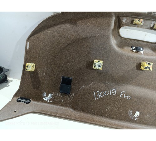 Панель полка салона задняя