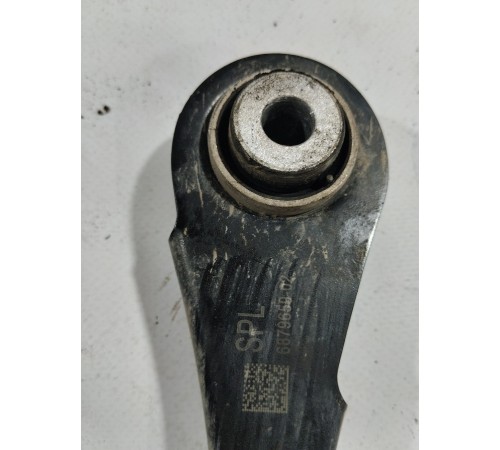 Рычаг задний левый верхний