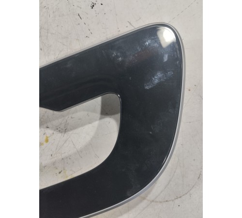 Накладка обшивки двери задняя правая с динамиком