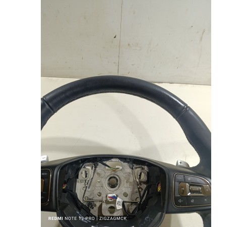 Рулевое колесо руль в сборе с многофункциональными кнопками